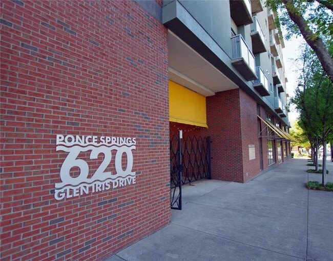 Building Photo - 620 Glen Iris Dr NE