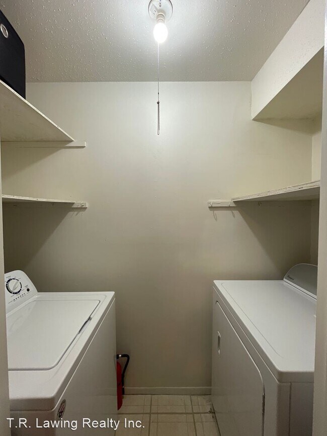 Building Photo - 2 br, 2 bath House - 4912 Sardis Road Unit H