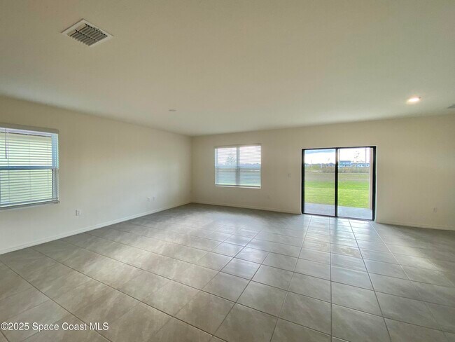 Building Photo - 1793 Farmhouse Rd SE