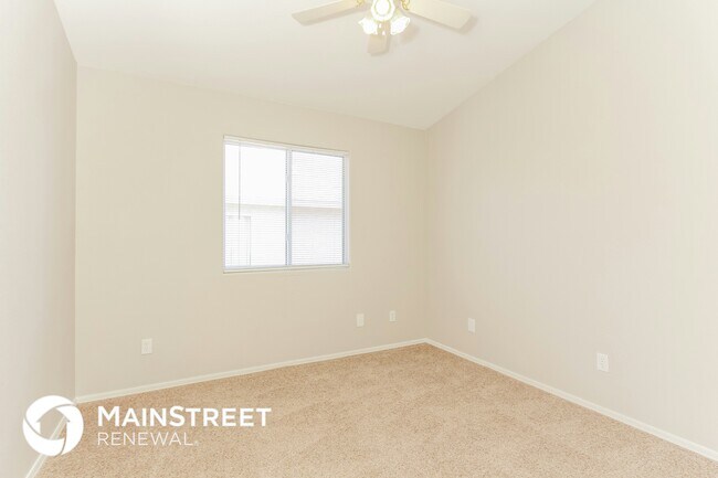 Building Photo - 10063 E Paseo San Ardo