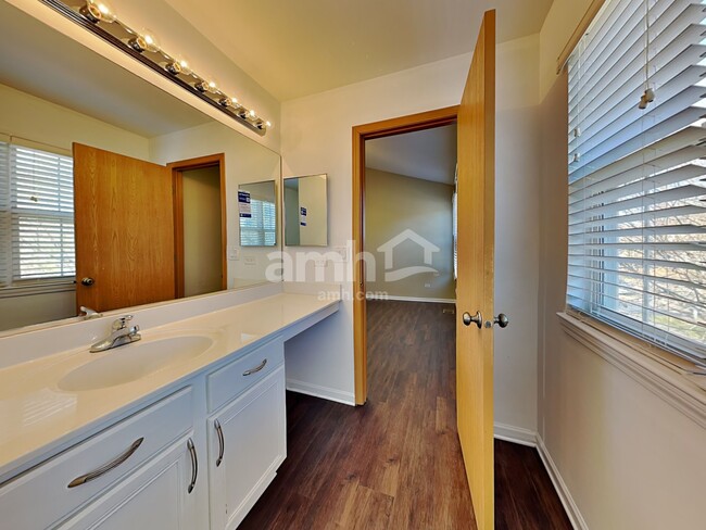 Building Photo - 2735 Lahinch Dr