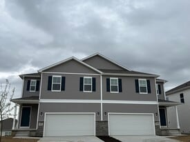 Building Photo - 7802 N 169th St