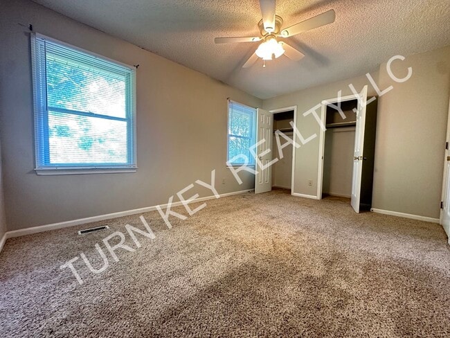 Building Photo - Townhome for rent in Grayson Valley