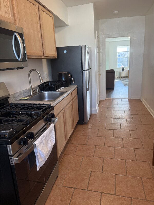 Building Photo - 441 Manor Pl NW