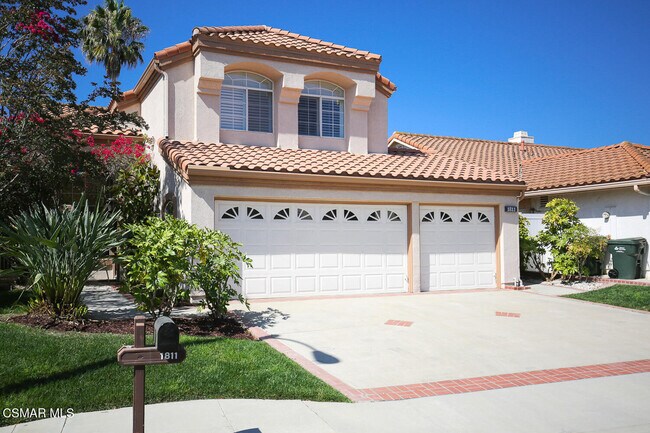 Primary Photo - 1811 Fox Springs Cir
