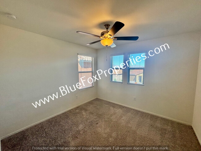 Building Photo - 8896 E Pantano Bluff Dr