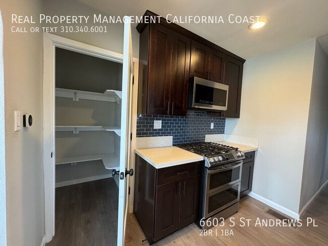 Building Photo - 6603 S St Andrews Pl