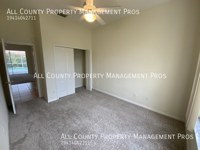 Building Photo - 5112 Far Oak Cir