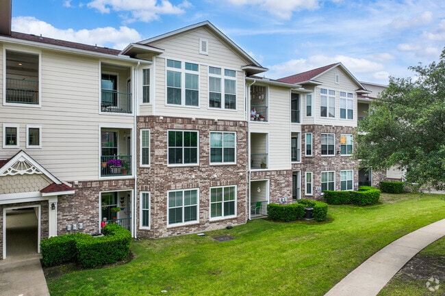 Alternate - Country Lane Seniors Community