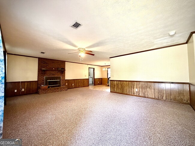Building Photo - 103 Brookdale Ct