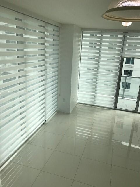 Building Photo - 79 SW 12th St