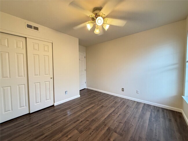 Building Photo - 3605 Tracey Rich Rd