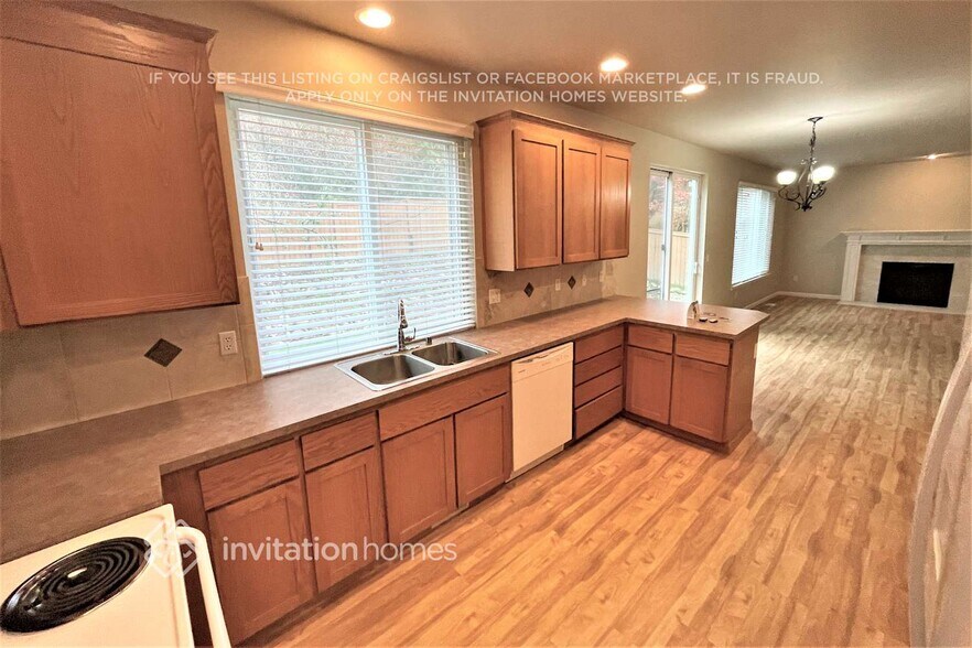 Building Photo - 18013 97th Ave Ct E