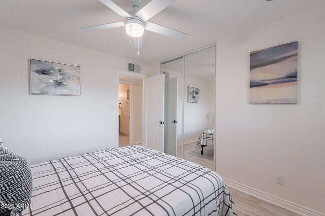 Building Photo - 8263 E Cypress St