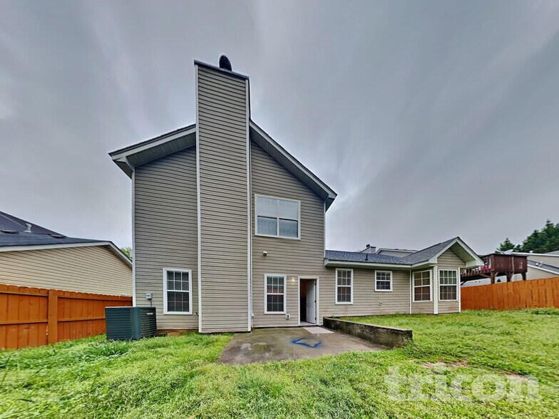 Building Photo - 4570 Bridle Point Pkwy