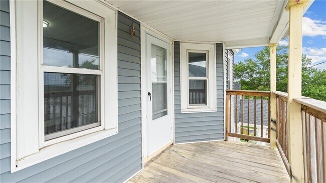 Building Photo - 168 Devonshire St