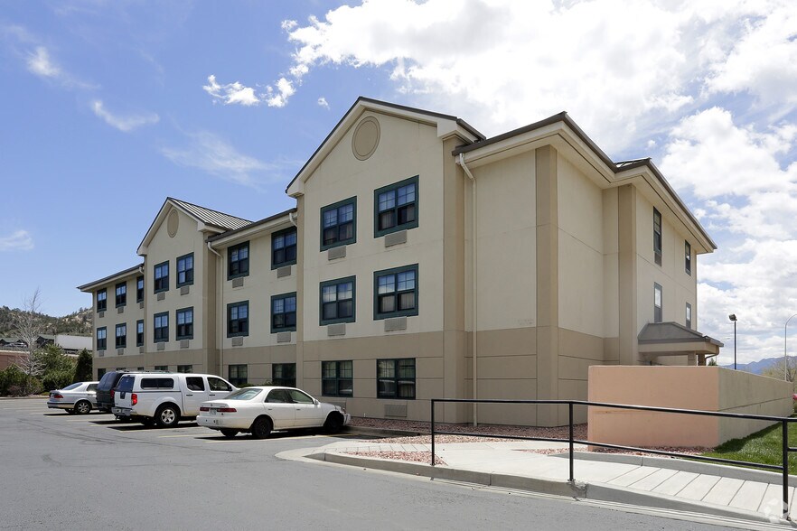 Furnished Studio Colorado Springs 5855 Corporate Dr Colorado