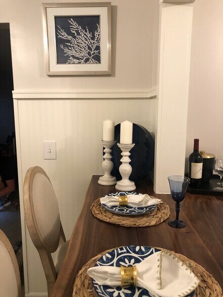 Building Photo - 7398 Eisenhower Dr