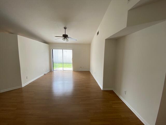 Building Photo - 41 Buxton Ln