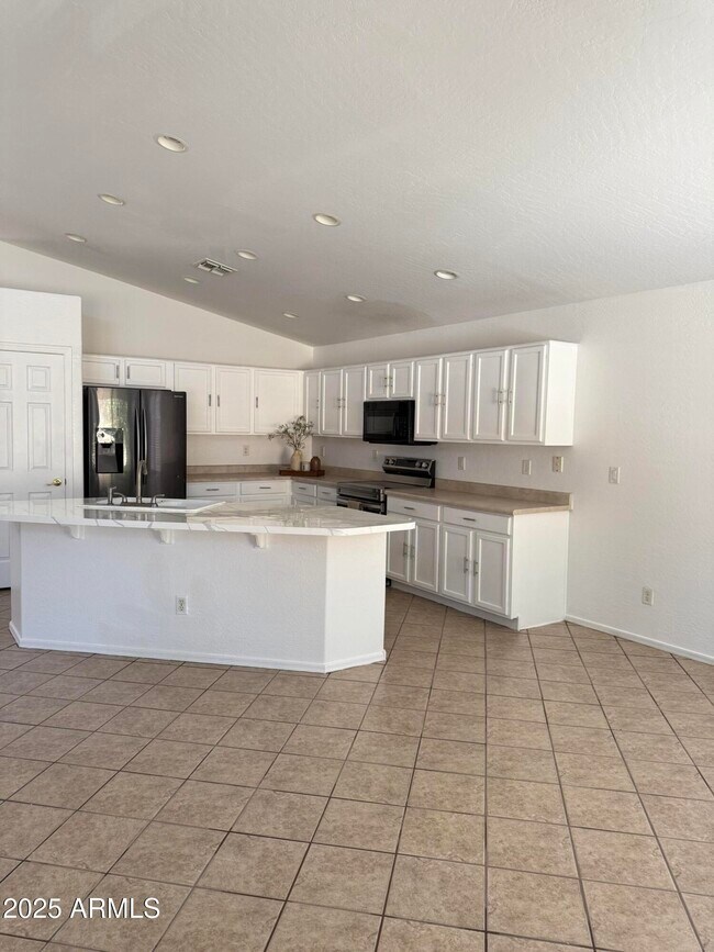 Building Photo - 12838 W Corrine Dr