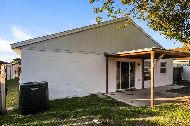 Building Photo - 11183 Galvin Dr