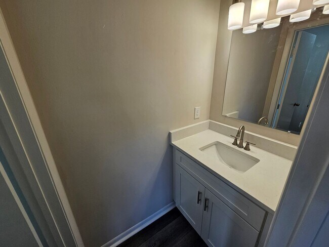 Building Photo - Smoke Tree