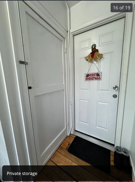 Building Photo - 30 Adams St