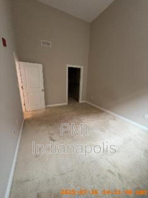 Building Photo - 141 S Meridian St