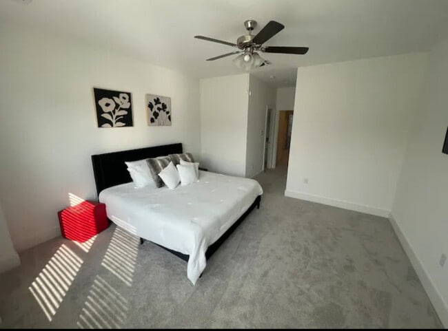 Upstairs Master - 1101 Cherry Birch Ave