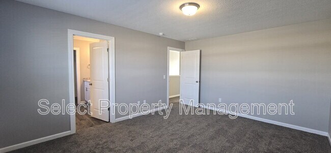 Building Photo - 5232 Broad Fields Cove