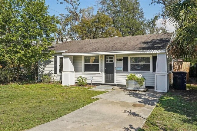 Primary Photo - 3915 N Ola Ave