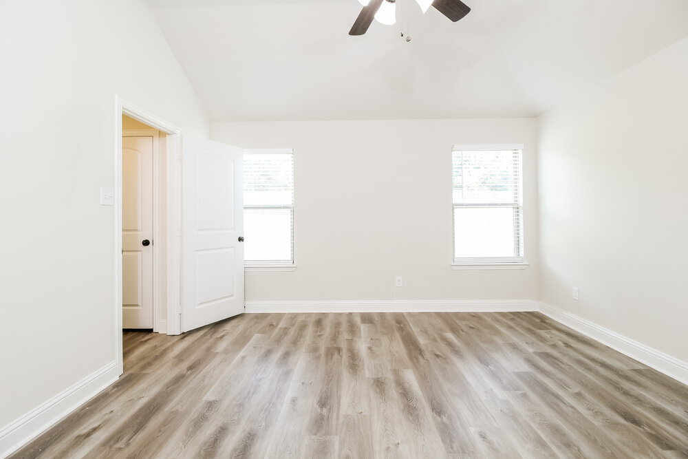 Building Photo - 334 Highmeadow Dr