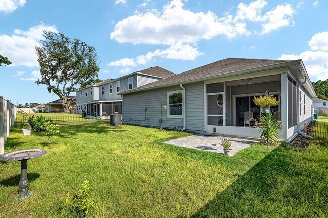 Building Photo - 24608 NW 7th Ln