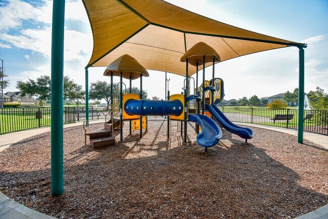 Building Photo - 12447 Girasole Ct
