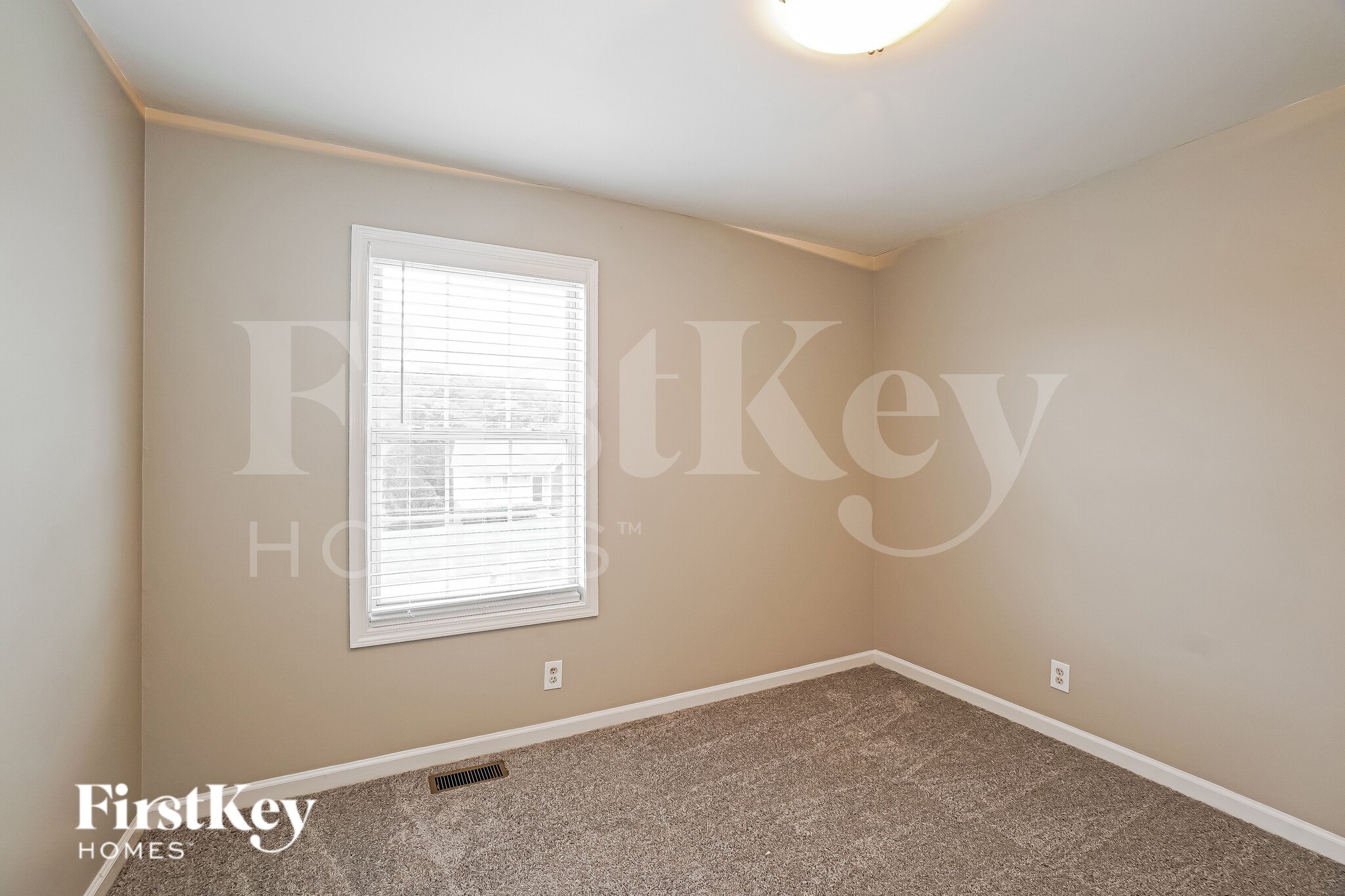 Building Photo - 2670 Blue Willow Ct