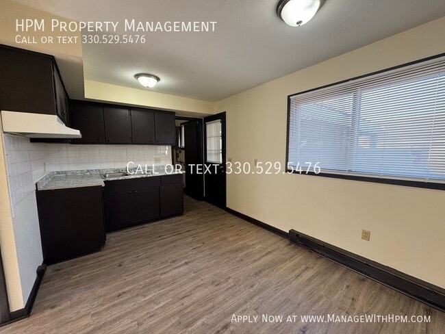 Building Photo - 3328 Bailey St NW