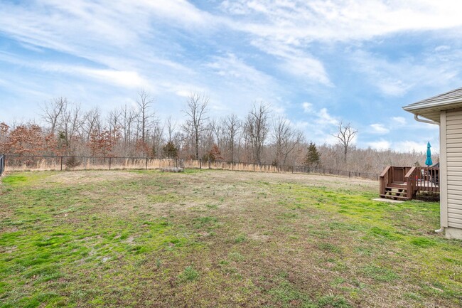 Building Photo - Gorgeous 3 Bedroom Home in Woodridge Estates!