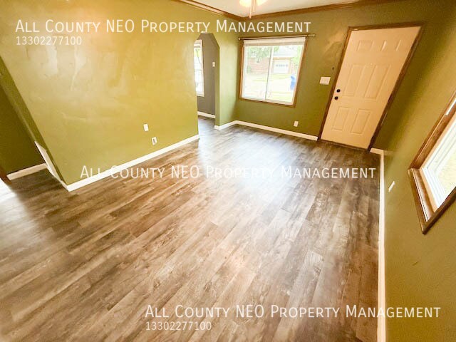 Building Photo - 772 Triplett Blvd