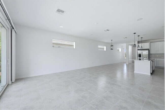 Building Photo - 8113 Sternway Rd