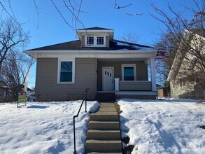 Building Photo - Charming Rental Property in Springfield