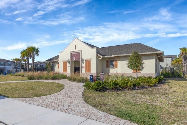 Building Photo - 8309 Cor Pne Wy