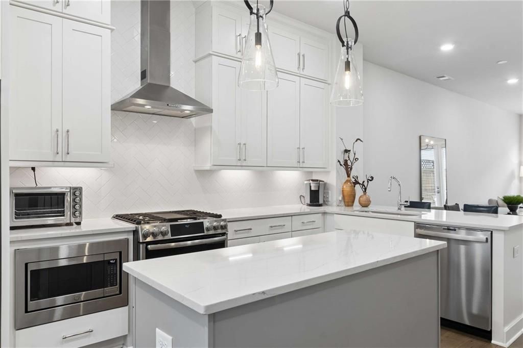 Building Photo - 4217 Deming Cir