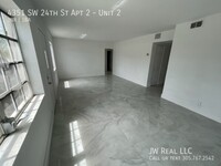 Building Photo - 4351 SW 24th St