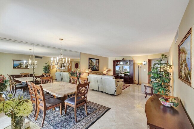 Building Photo - 1000 S Ocean Blvd