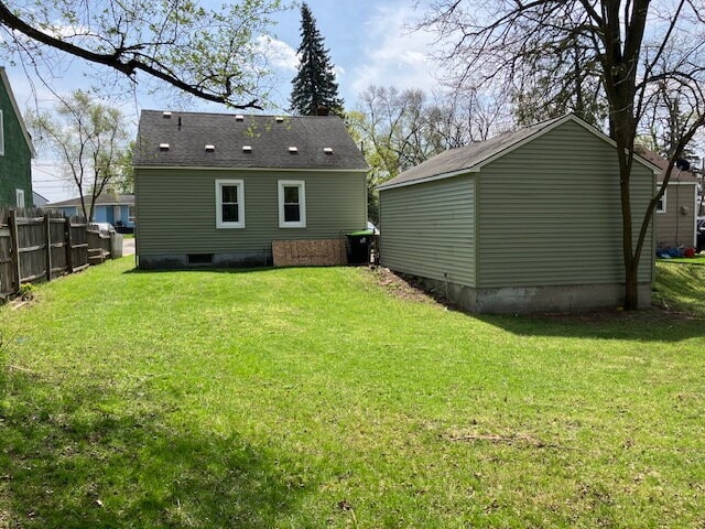 Building Photo - Bright & Comfortable 2-Bed, 1-Bath with Sp...