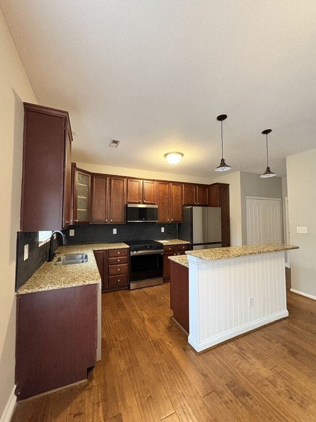 Building Photo - Harbour Breeze Estates