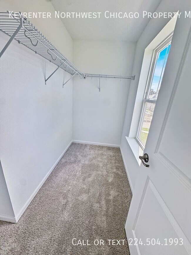 Building Photo - 12323 Tinsley St