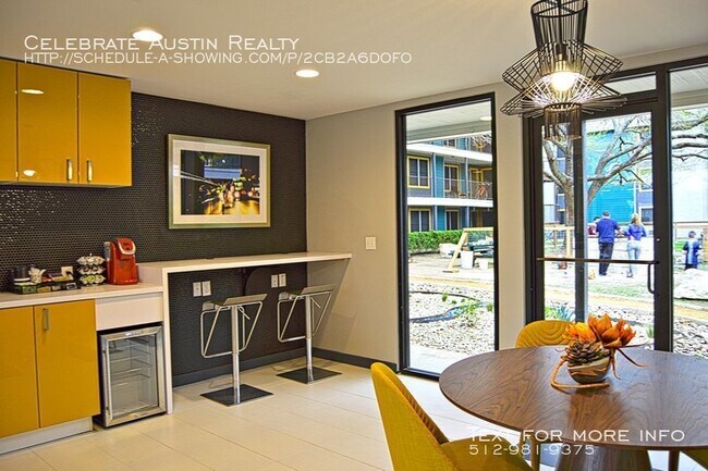 Building Photo - Atx North