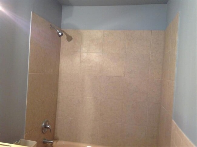 Building Photo - 5801 Rosalie Ct