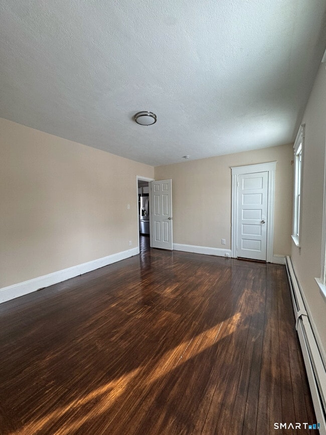 Building Photo - 54 Overlook Ave